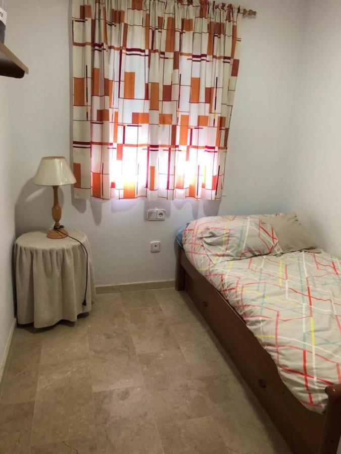 Apartamento En Conil Cerca De Playa Y Centro Conil De La Frontera Exterior photo