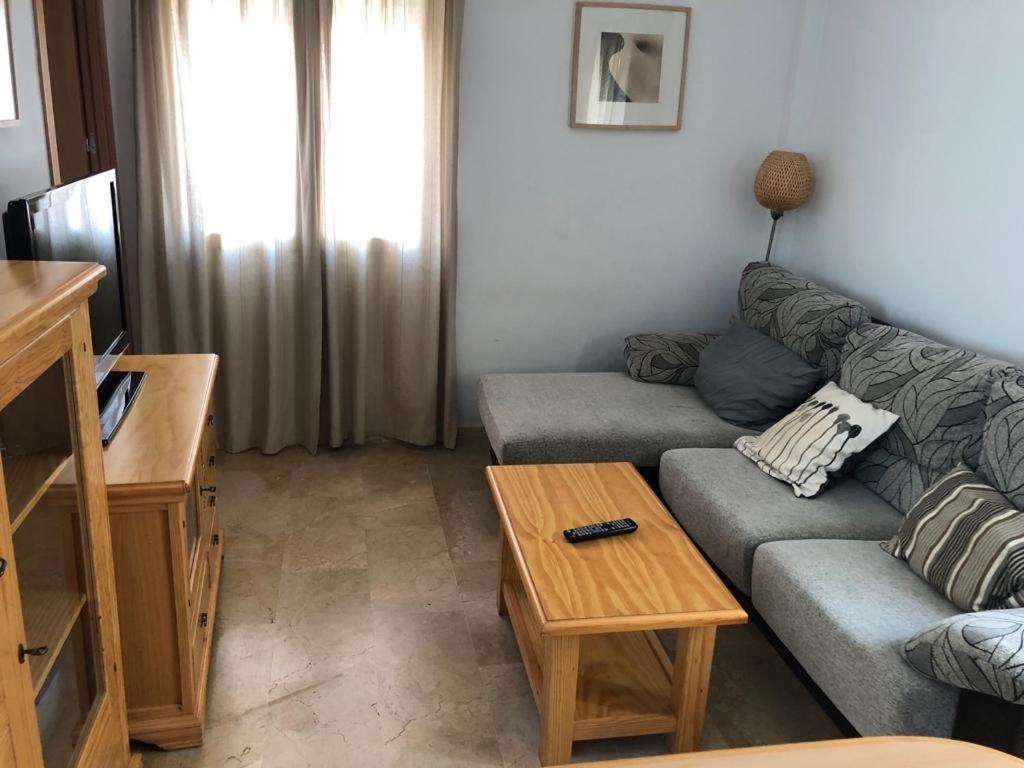 Apartamento En Conil Cerca De Playa Y Centro Conil De La Frontera Exterior photo